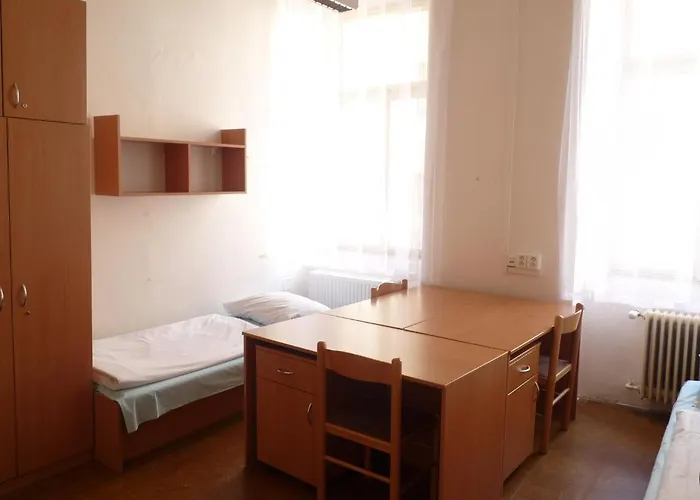 Ats Hostel Jednota Praga